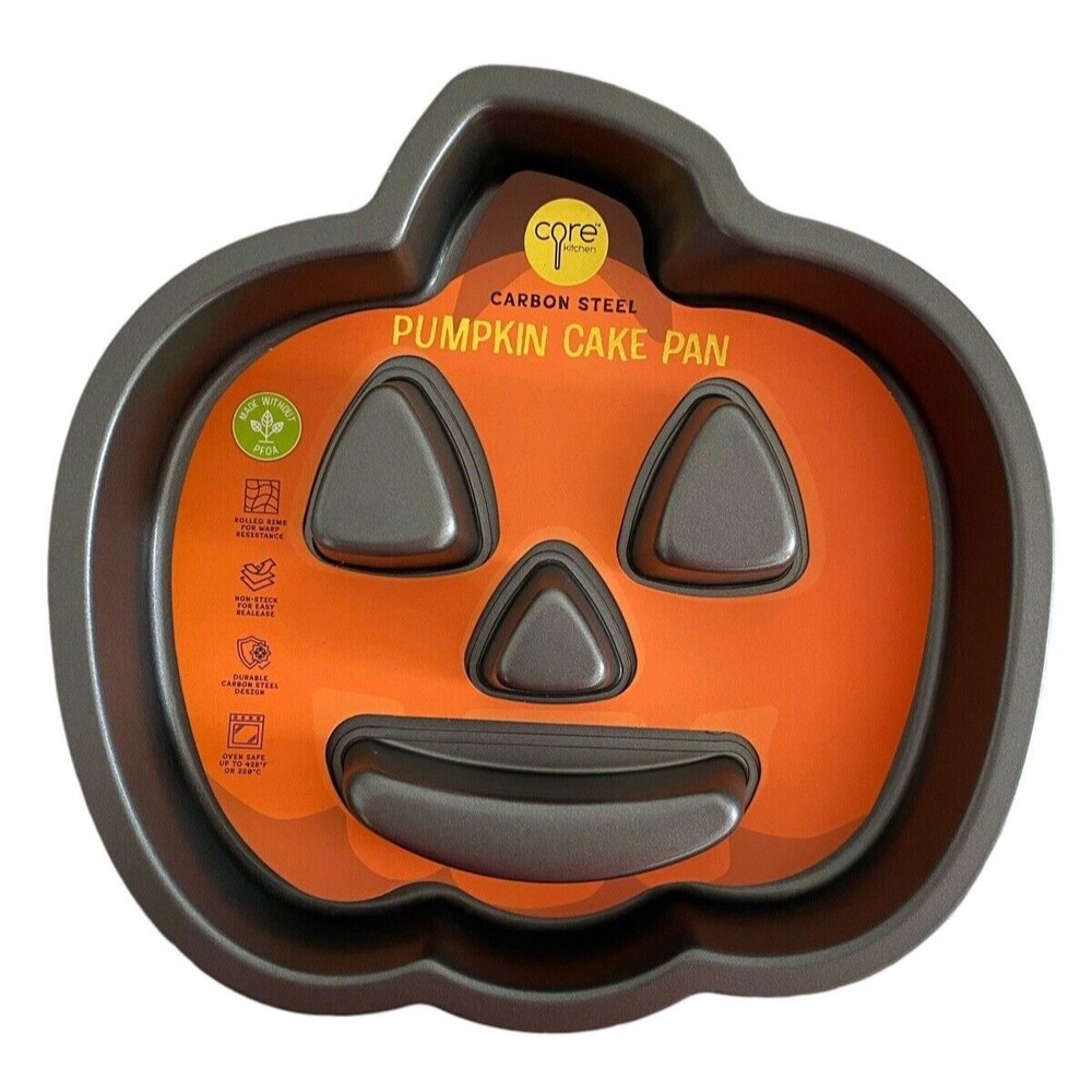 NEW Core Kitchen Carbon Steel Non-Stick Pumpkin Jack-O-Lantern Fluted Cake Pan